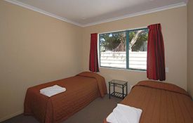 2-Bedroom single beds
